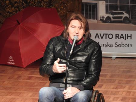 12. tradicionalni glasbeno-humoristični Valentinov koncert 30